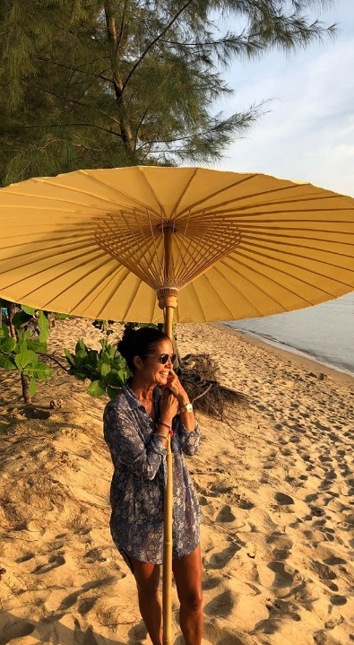 ŞEBNEM ÇAPA’NIN TAYLAND TATİLİ