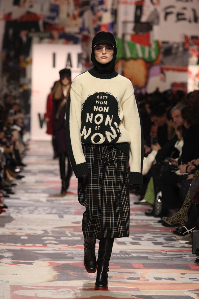 DIOR 2018 SONBAHAR-KIŞ DEFİLESİ