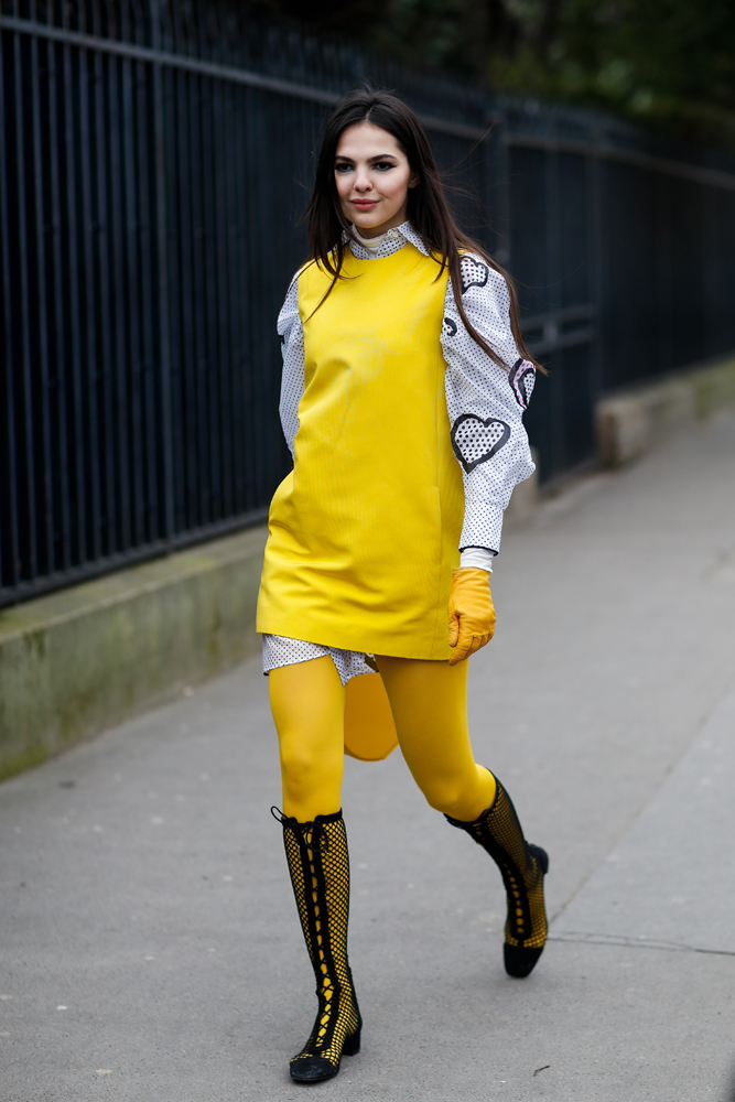 PARİS MODA HAFTASI SOKAK STİLLERİ