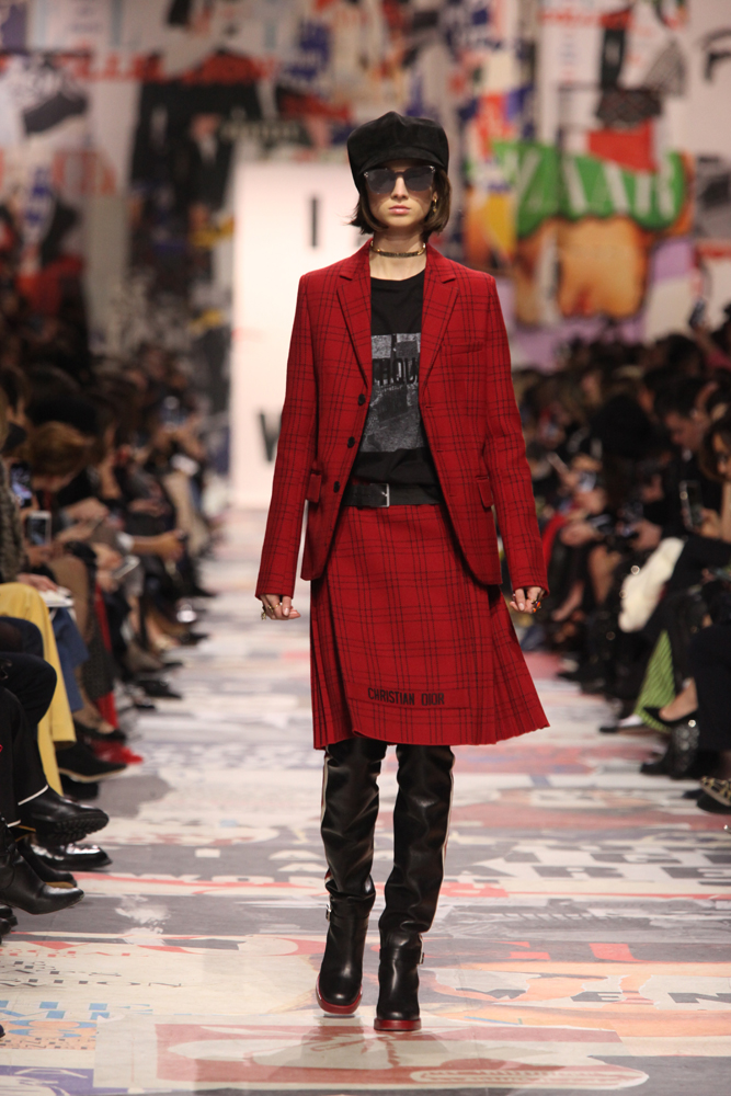 DIOR 2018 SONBAHAR-KIŞ DEFİLESİ