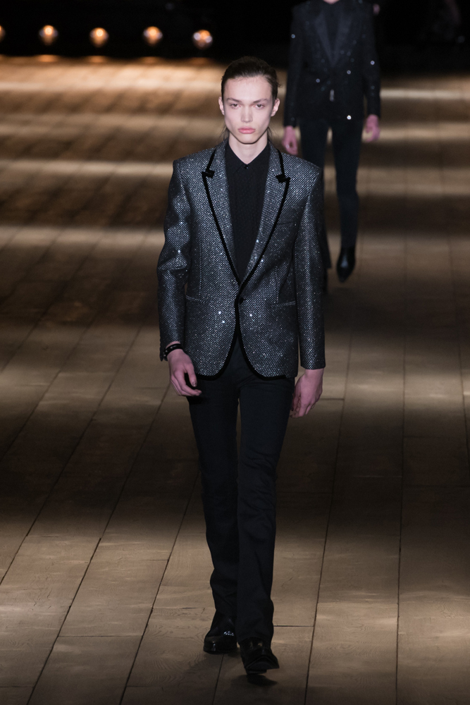 YSL 2018 SONBAHAR-KIŞ DEFİLESİ