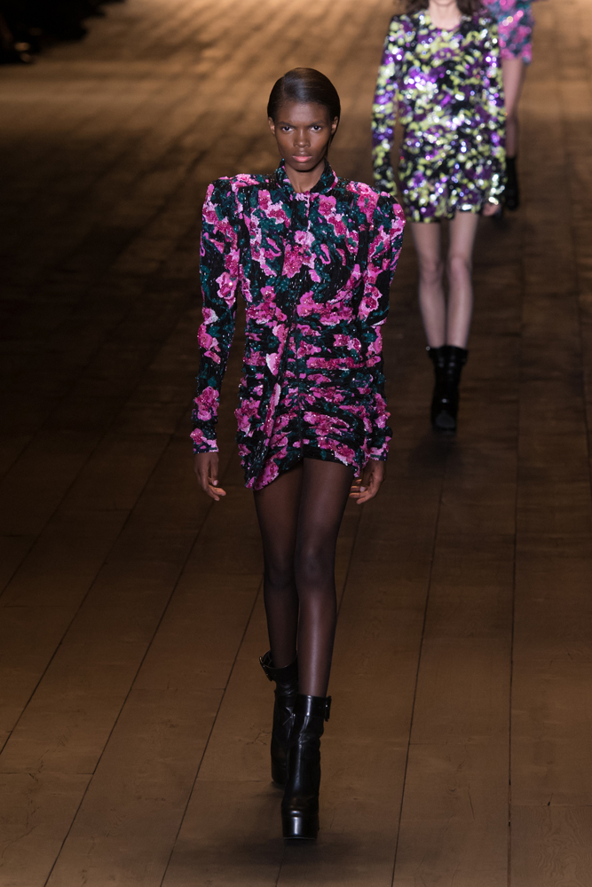 YSL 2018 SONBAHAR-KIŞ DEFİLESİ