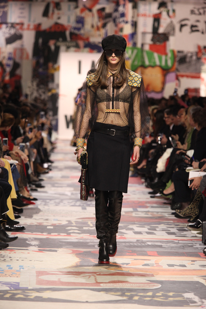 DIOR 2018 SONBAHAR-KIŞ DEFİLESİ