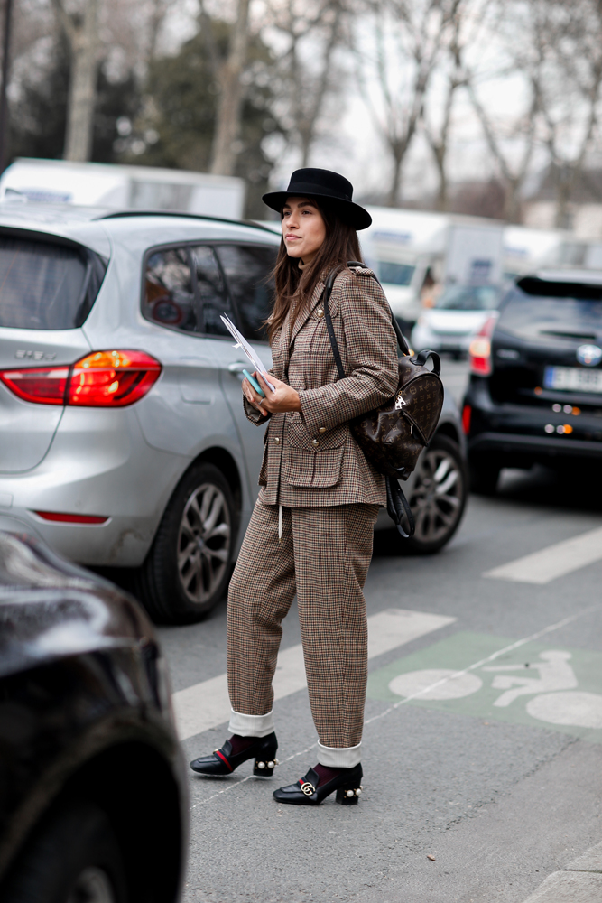 PARİS MODA HAFTASI SOKAK STİLLERİ