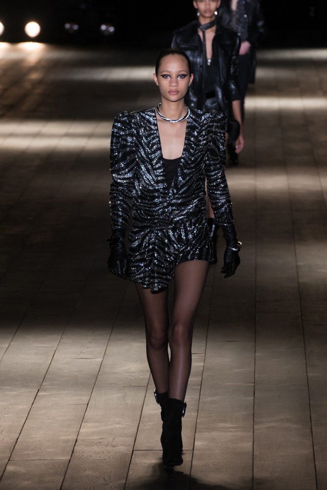 YSL 2018 SONBAHAR-KIŞ DEFİLESİ