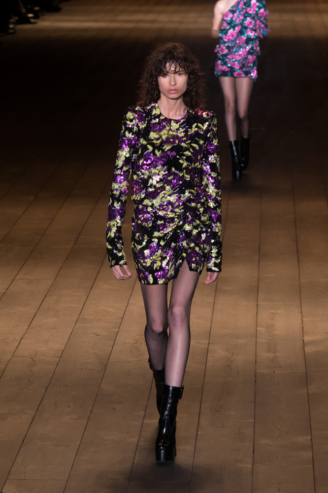 YSL 2018 SONBAHAR-KIŞ DEFİLESİ