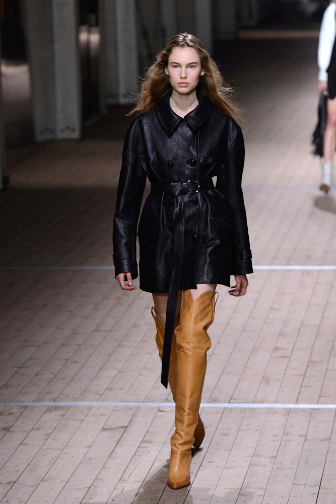 ISABEL MARANT 2018 SONBAHAR-KIŞ DEFİLESİ