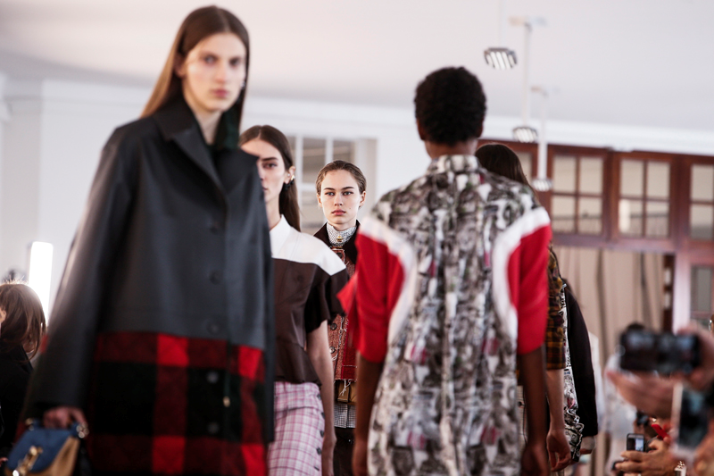 CARVEN 2018 SONBAHAR-KIŞ DEFİLESİ