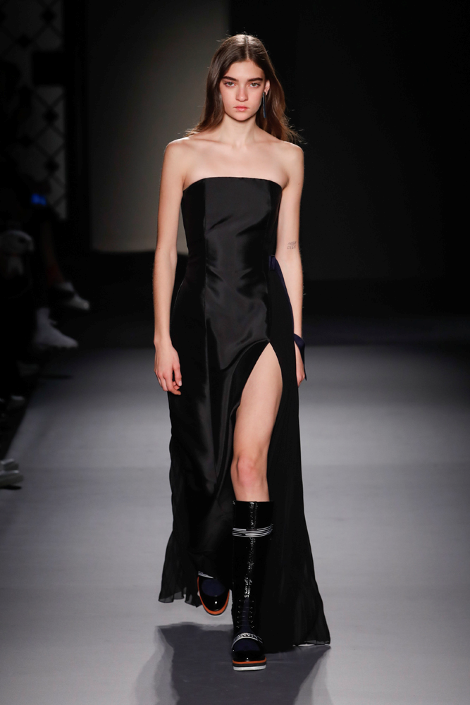 LANVIN 2018 SONBAHAR-KIŞ DEFİLESİ