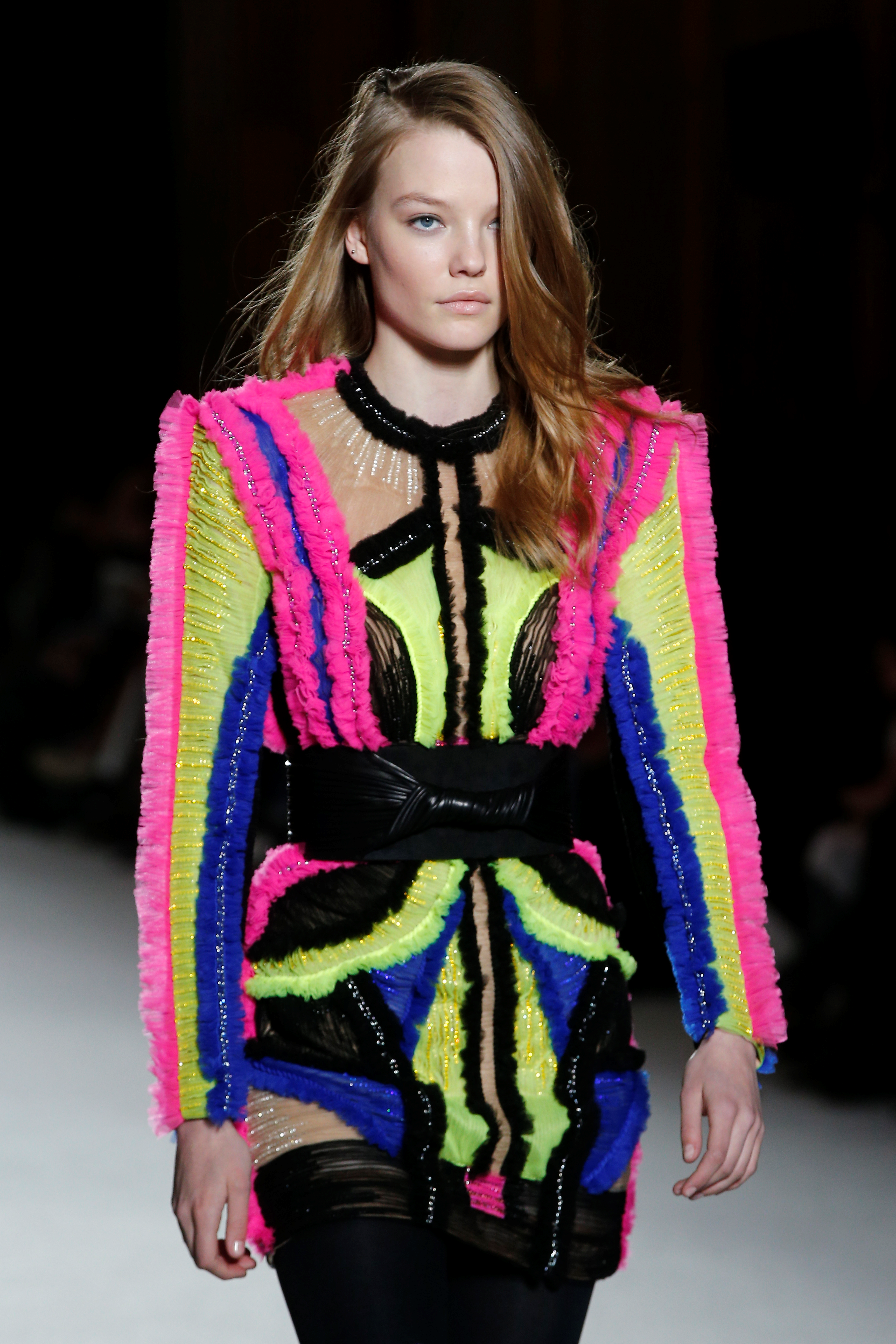 BALMAIN PARİS MODA HAFTASINDA