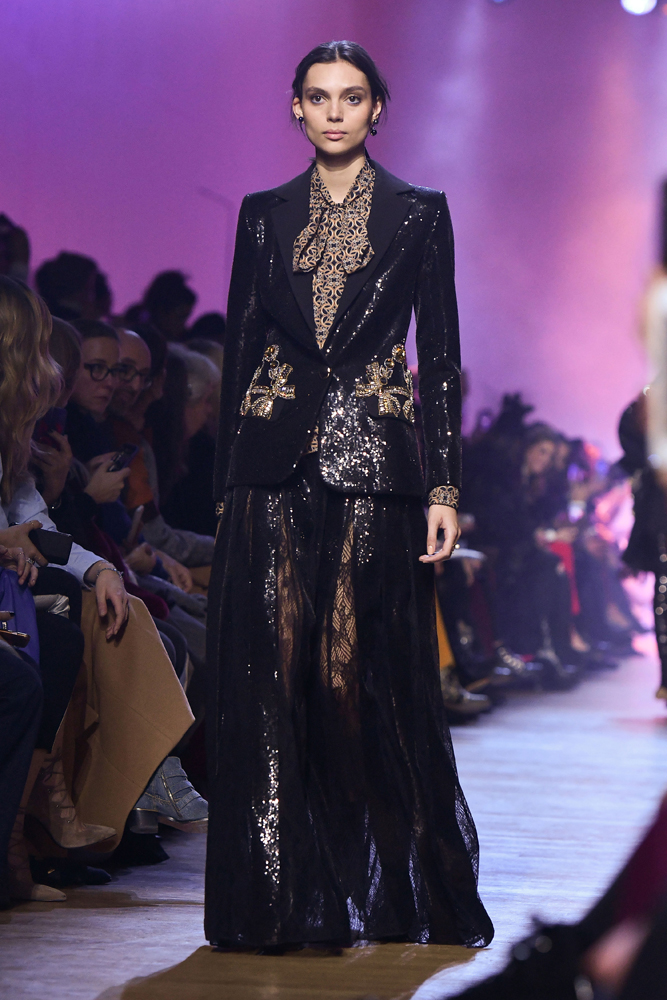 ELIE SAAB 2018 SONBAHAR-KIŞ DEFİLESİ