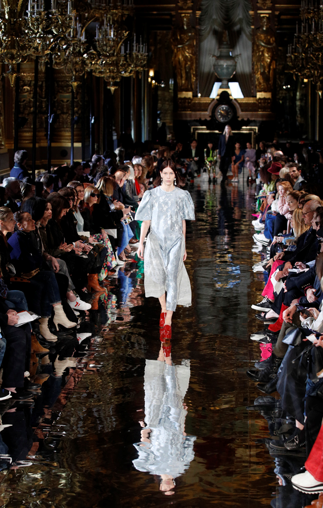 STELLA MCCARTNEY 2018 SONBAHAR-KIŞ DEFİLESİ