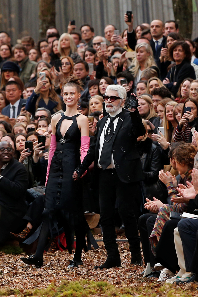 CHANEL 2018 SONBAHAR-KIŞ DEFİLESİ