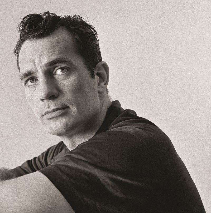 BİR HAYALPERESTİN OBJEKTİFİNDEN