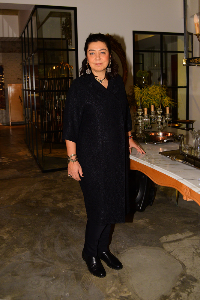 AYŞEGÜL HOTİÇTEN YENİ KOLEKSİYON