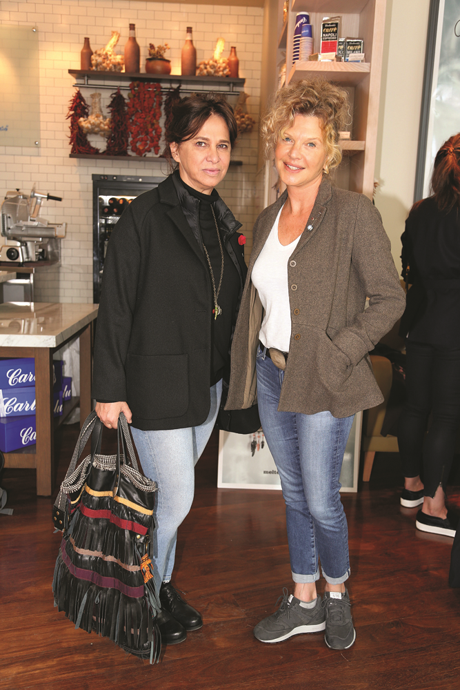 TAKI KOLEKSİYONUNU TANITTI