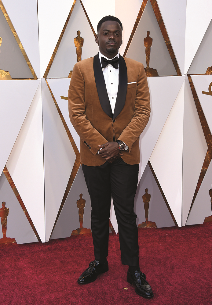 RENKLİ VE İDDİALI ERKEK STİLLERİ