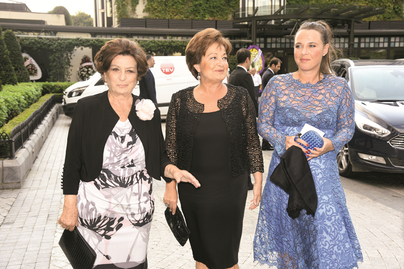 PIA HAKKO VE KERİM YEŞİL EVLENDİ