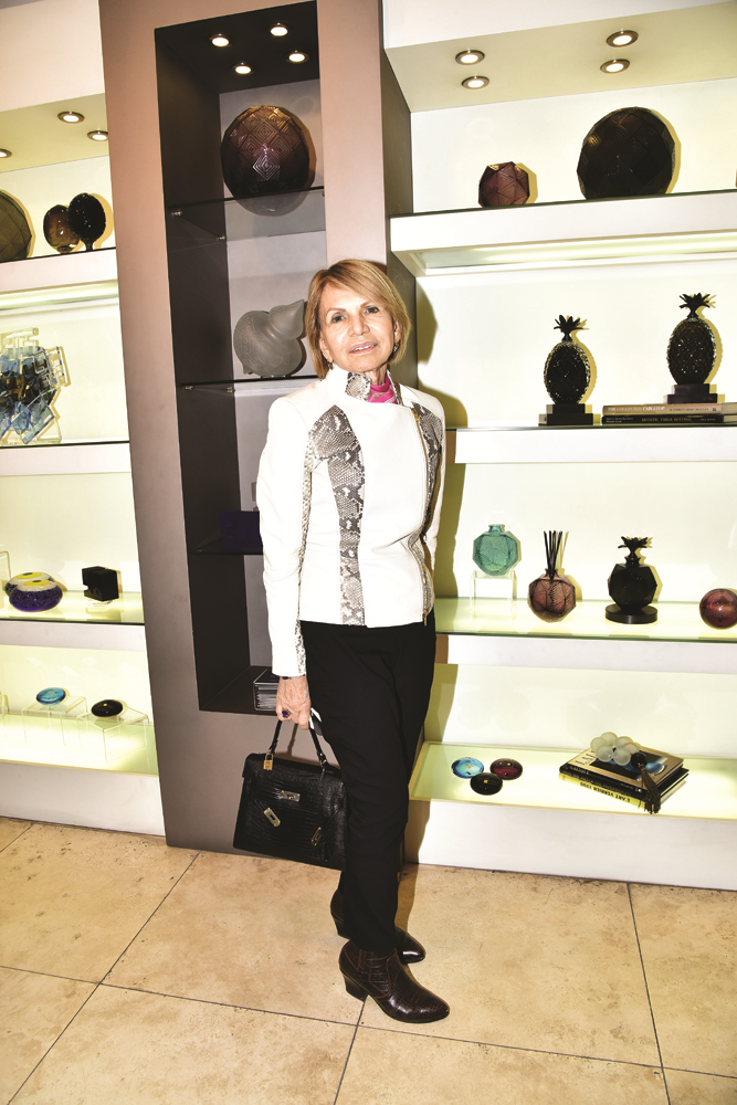 FELEKŞAN ONARIN CAM KOLEKSİYONU