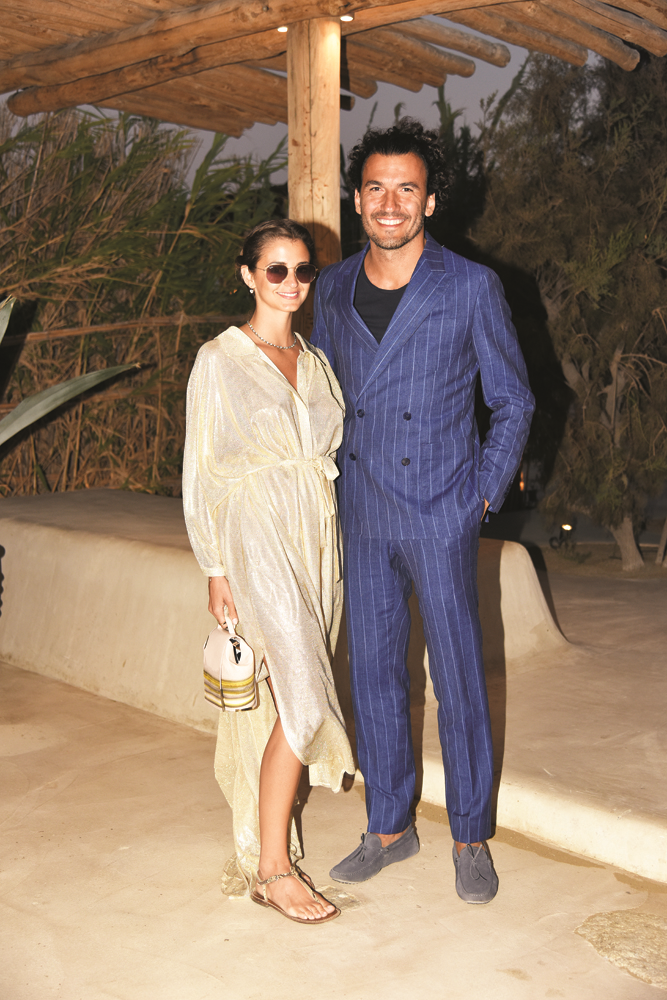 PIA HAKKO-KERİM YEŞİLİN MYKONOSTAKİ  DÜĞÜNLERİ