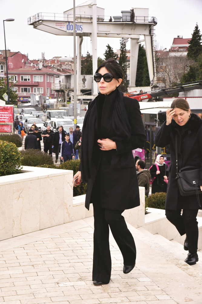 KERİM ÜSTÜNEL HAYATINI KAYBETTİ