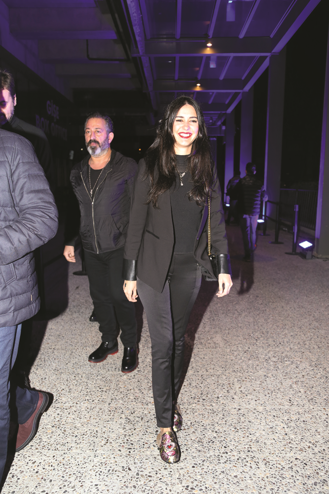 FUERZA BRUTA GÖSTERİSİ