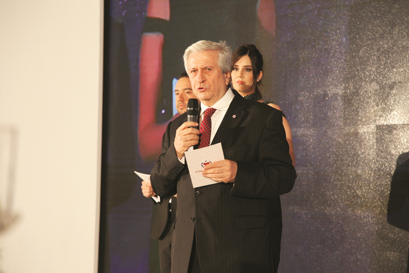 TÜRK KALP VAKFI YARARINA 