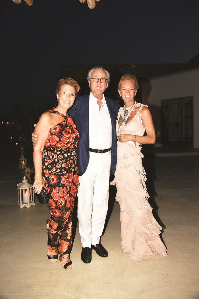 PIA HAKKO-KERİM YEŞİLİN MYKONOSTAKİ  DÜĞÜNLERİ