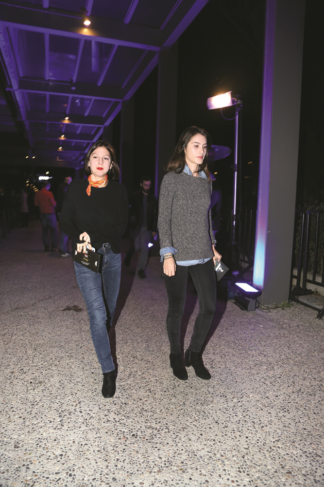 FUERZA BRUTA GÖSTERİSİ