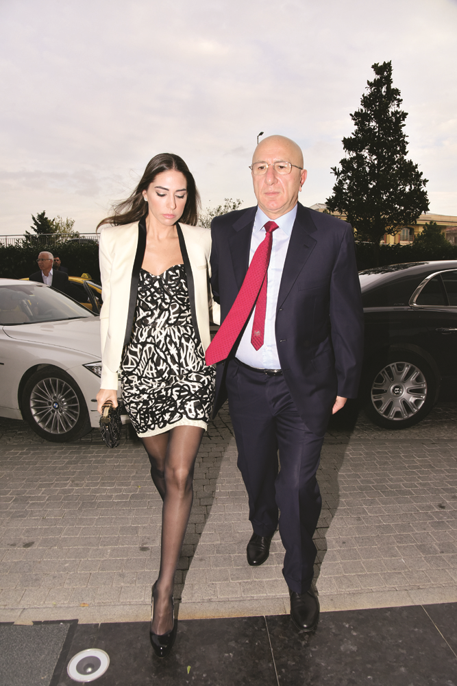 PELİN AKIN VE CEM BAVER ÖZALP EVLENDİ