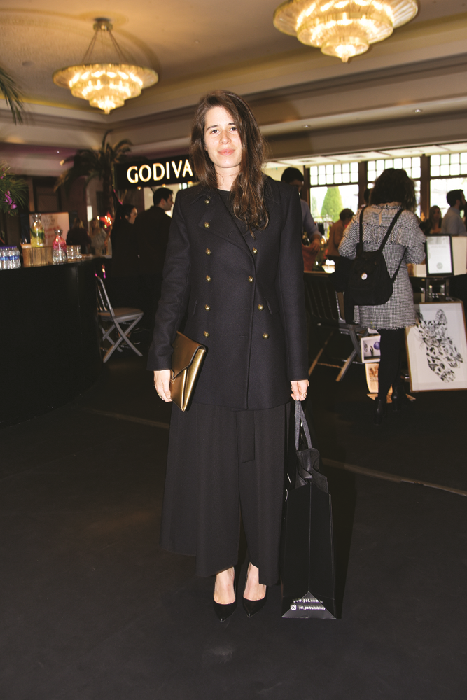 KADINLAR GÜNÜNDE ALIŞVERİŞ ŞENLİĞİ