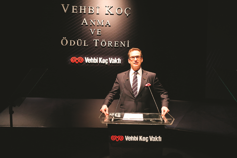 16. VEHBİ KOÇ ÖDÜL GECESİ