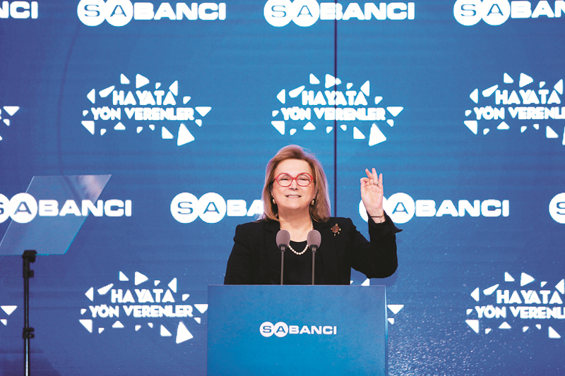 SABANCI HOLDİNG’TEN “HAYATA YÖN VERENLER”