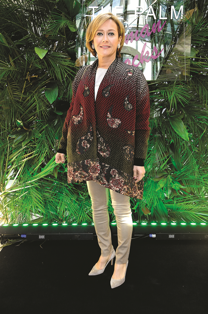 KADINLAR GÜNÜNDE ALIŞVERİŞ ŞENLİĞİ