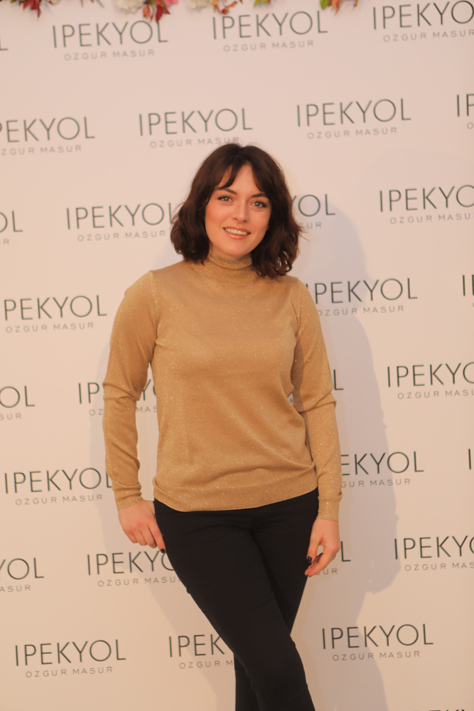 YENİ KOLEKSİYON TANITILDI