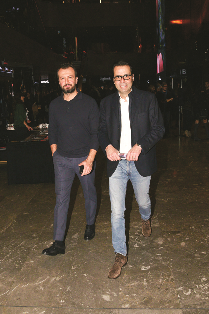 İSTANBUL’DA FRANSIZCA MÜZİKAL