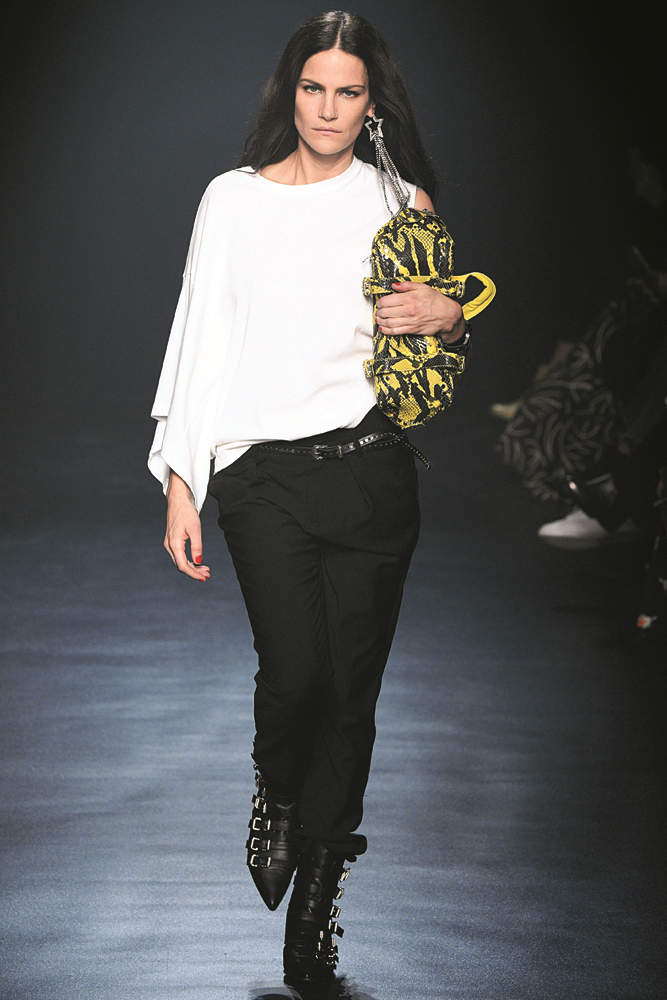 TUVANA BÜYÜKÇINARIN LÜKSLERİ