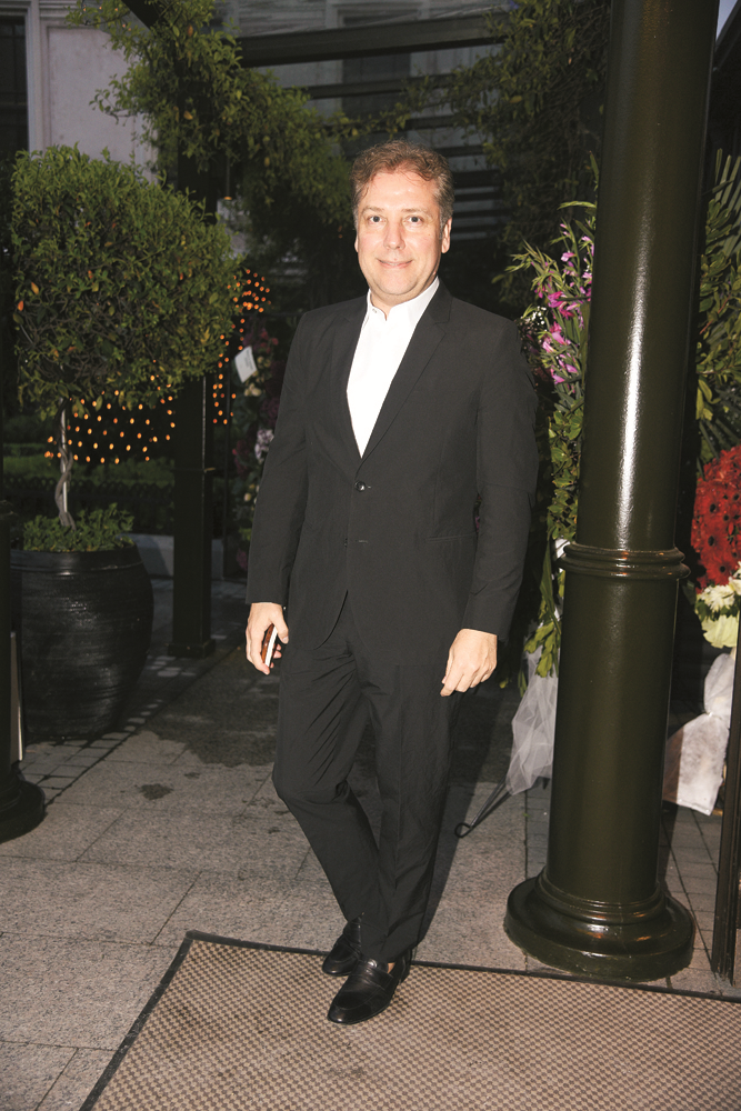 MİNA DİLBER VE SİNAN TEMO EVLENDİ