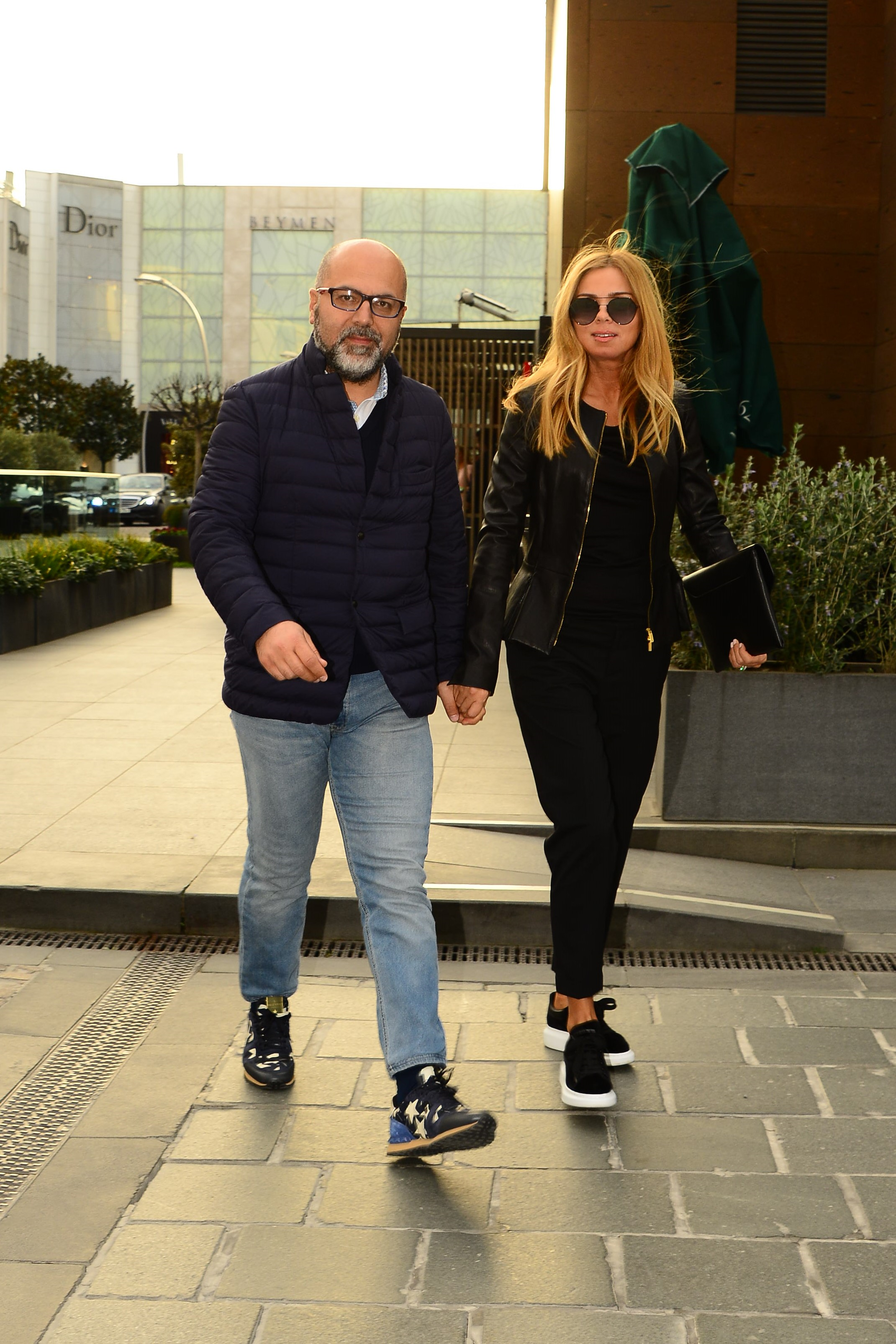 NEJDET VE EMEL AYAYDIN İSTİNYEPARKTA