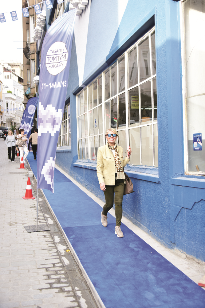 TOMTOM SOKAKTA RENKLİ ETKİNLİK