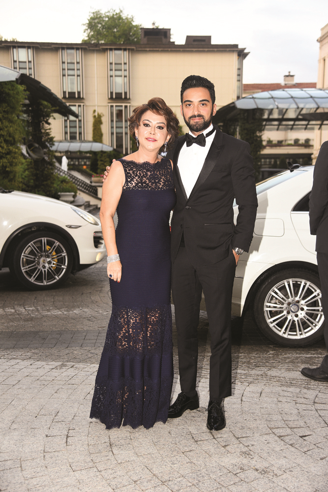 MİNA DİLBER VE SİNAN TEMO EVLENDİ