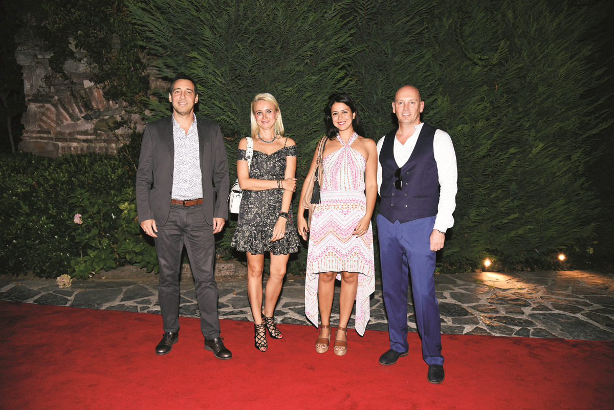 ESMA SULTAN’DA GALA YEMEĞİ