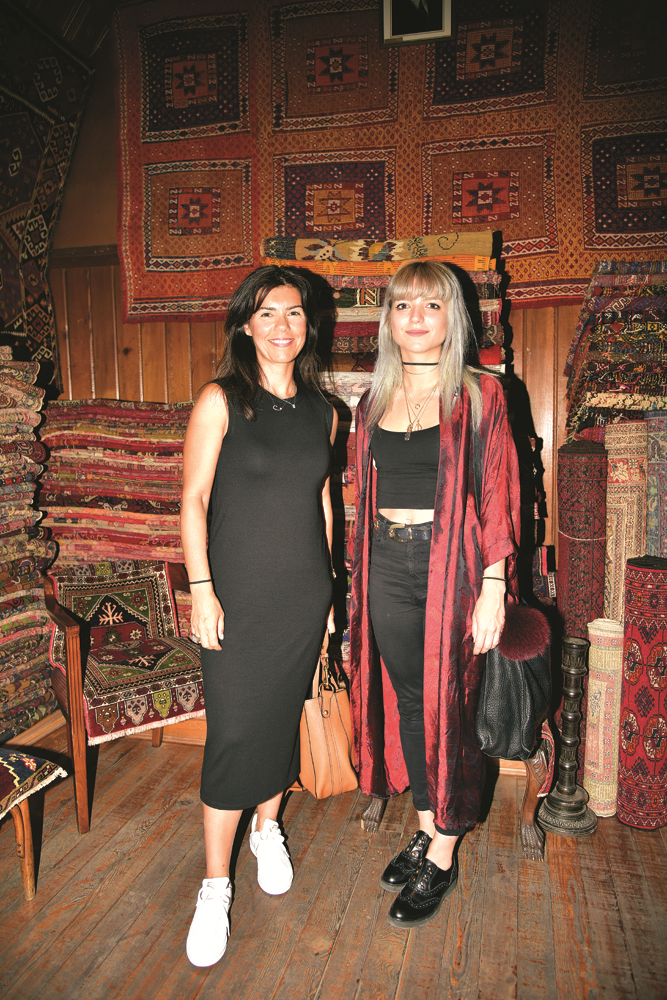 SANATÇILARA İLHAM VEREN KAPALIÇARŞI 