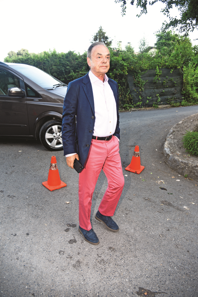 ESRA ECZACIBAŞI VE MURAT ÇOŞKUN NİŞANLANDI