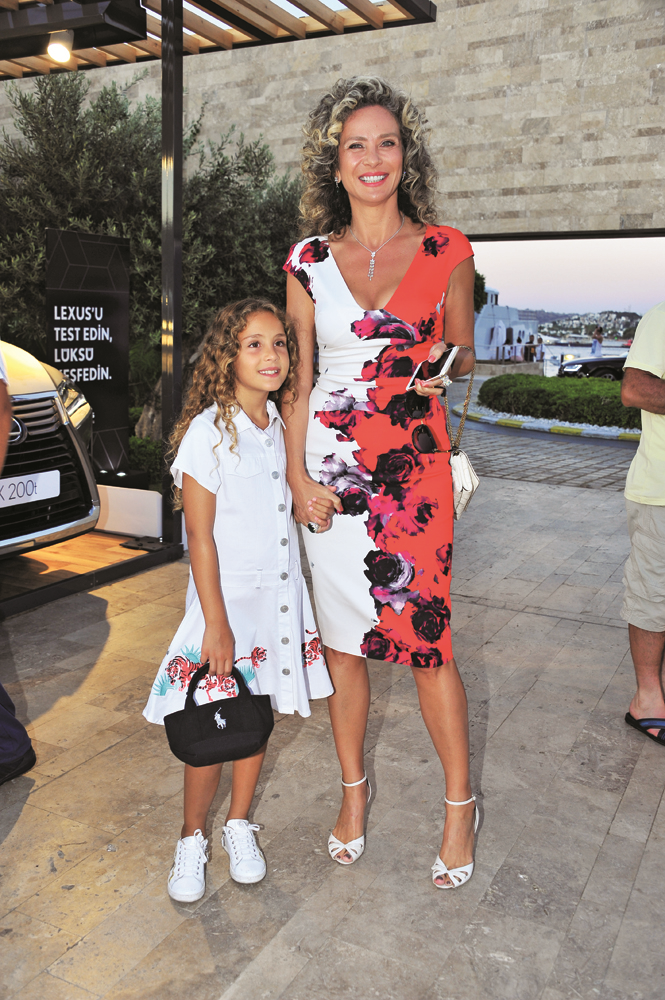 ALIŞVERİŞ ŞENLİĞİ