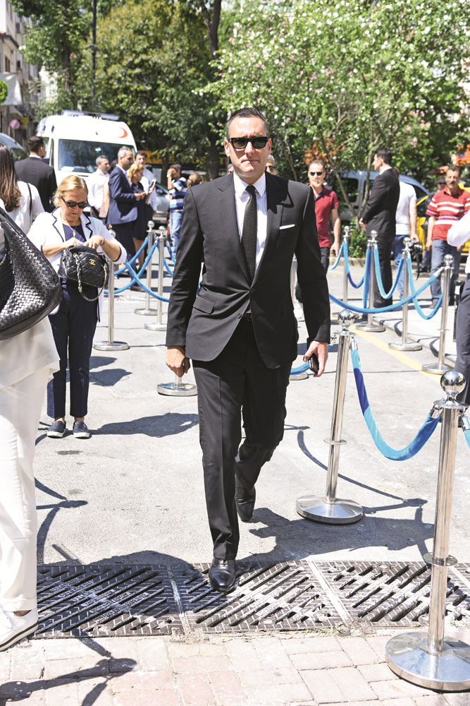 FEYYAZ BERKER SON YOLCULUĞUNA UĞURLANDI