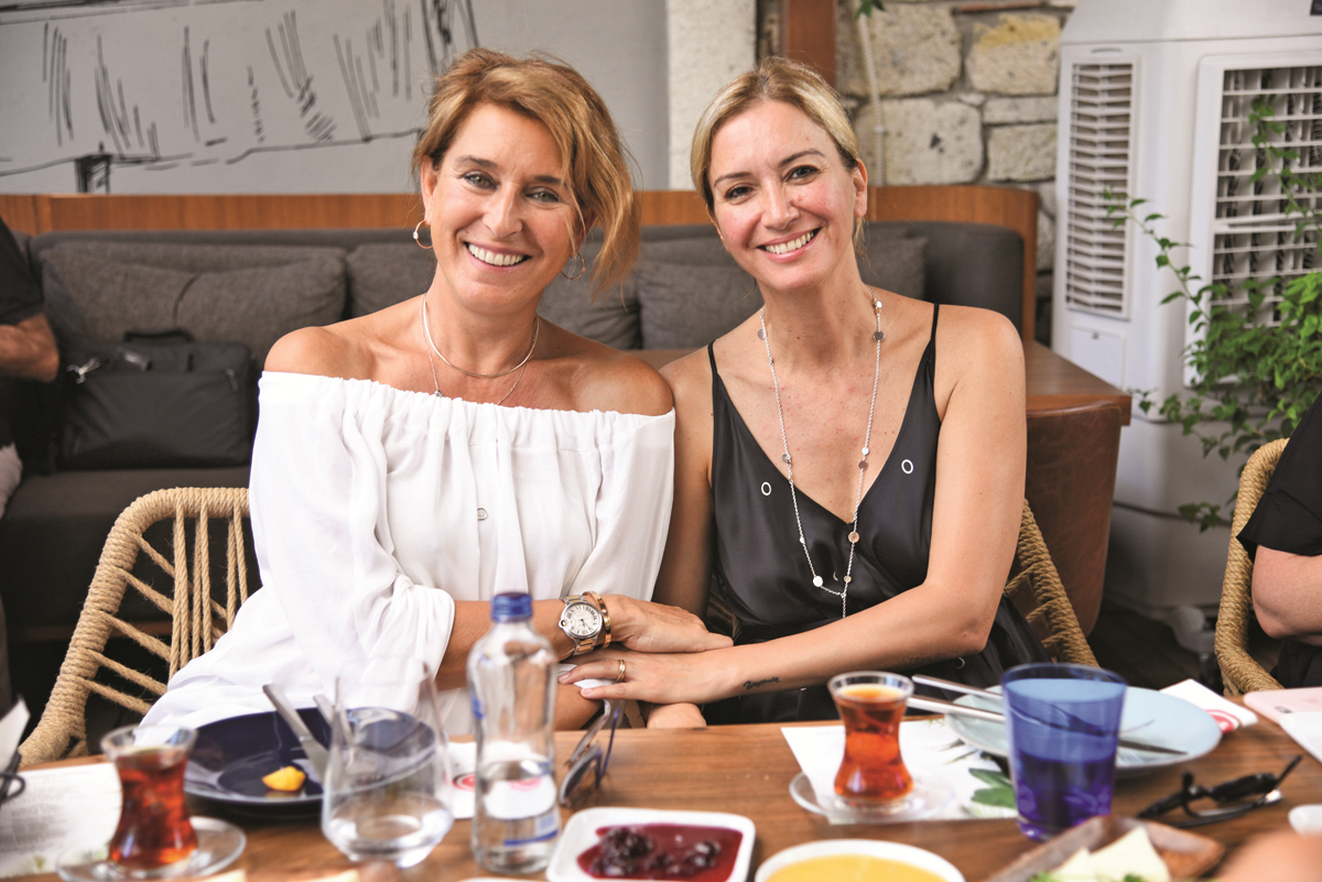 MUTLU PAZAR KAHVALTISI ALAÇATI