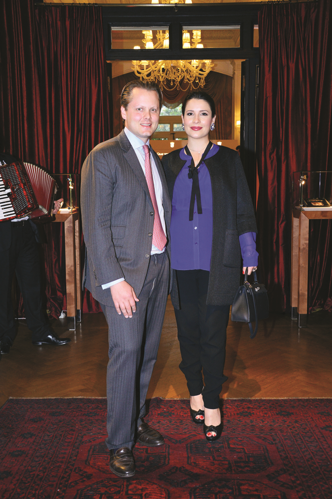 PERADAKİ ÖZEL DAVET