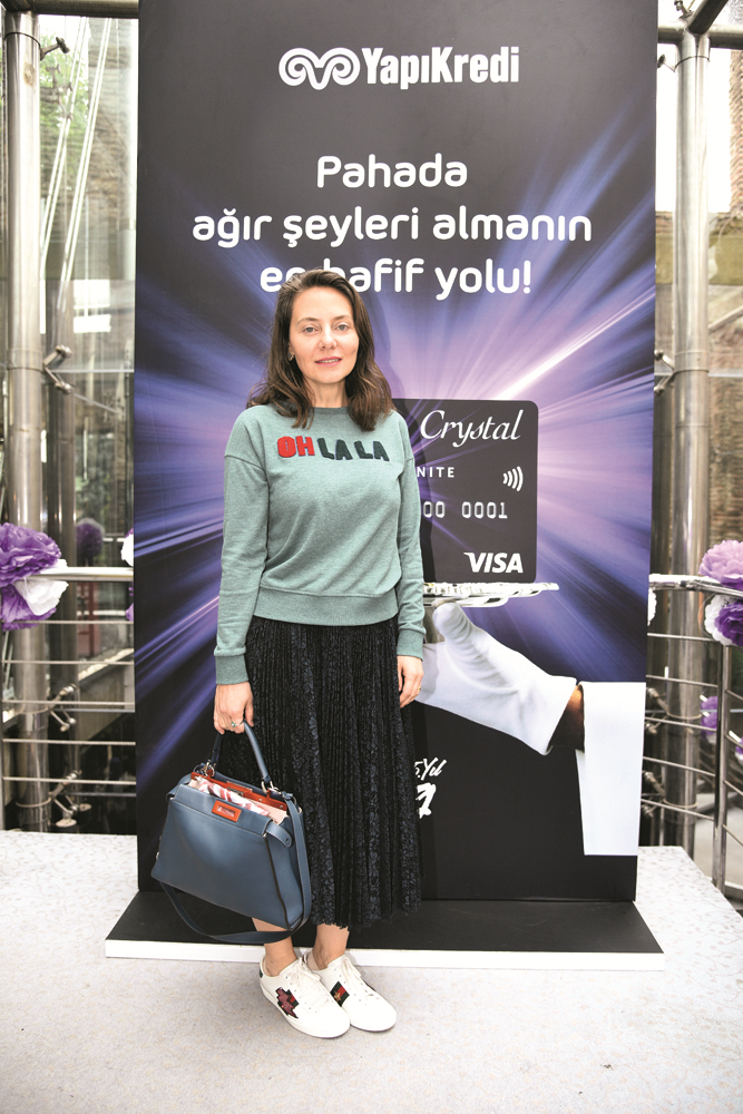 TOG BAZARDA GENÇLERE DESTEK