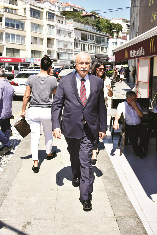 FEYYAZ BERKER SON YOLCULUĞUNA UĞURLANDI